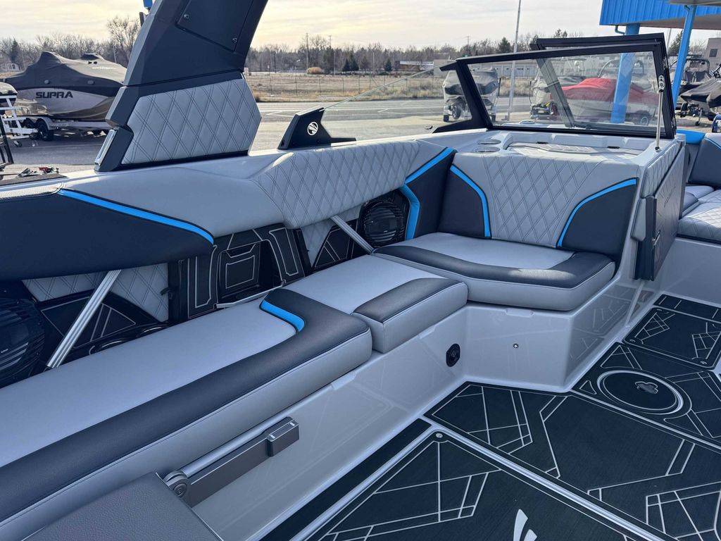 2025 Tige 22RZX