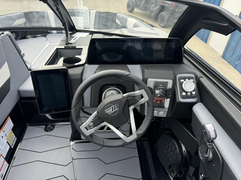 2024 Malibu 24MXZ
