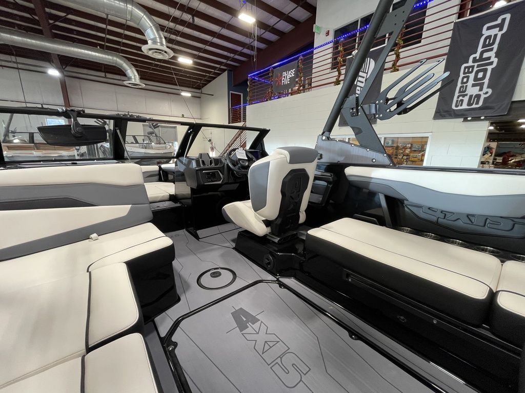 2025 Axis Wake Research T220