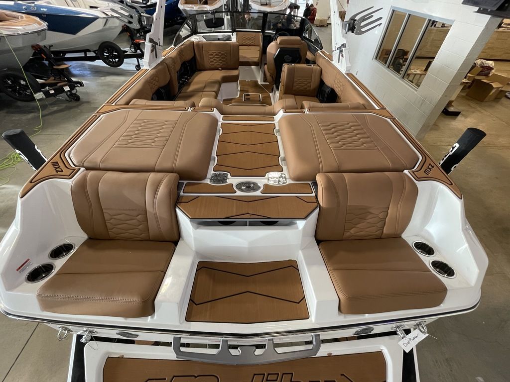 2025 Malibu Boats 24 MXZ