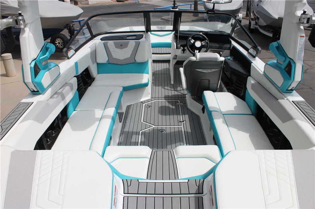 2022 Super Air Nautique G23 – Reef Blue Metal Flake