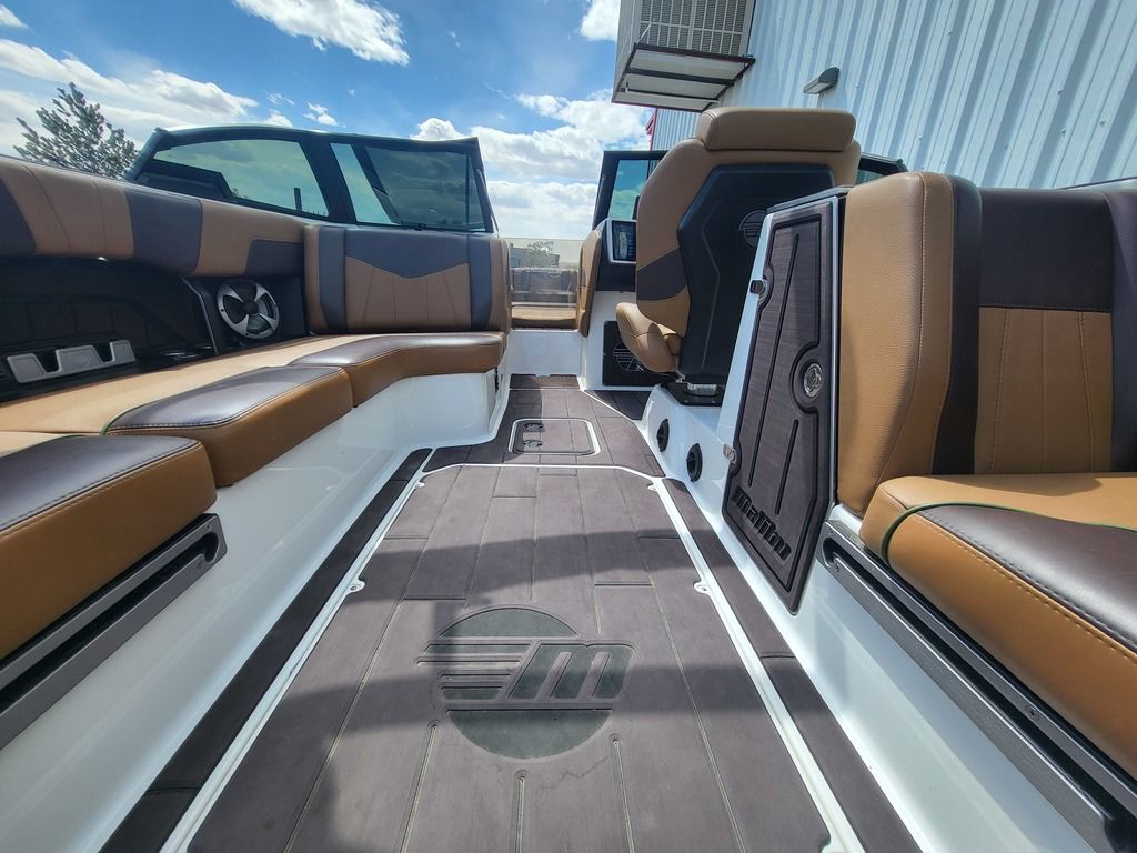 2021 Malibu Boats 24 MXZ