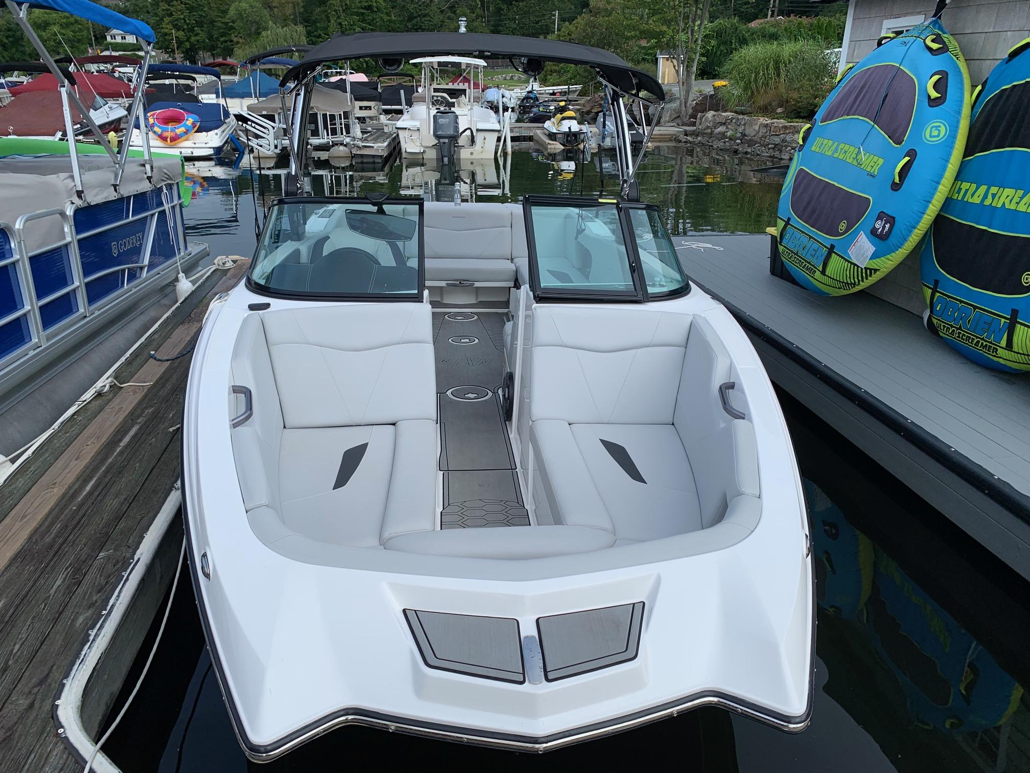 2021 Mastercraft NXT-24! Excellent Condition!
