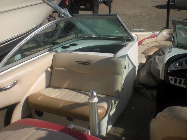 2005 MasterCraft X9