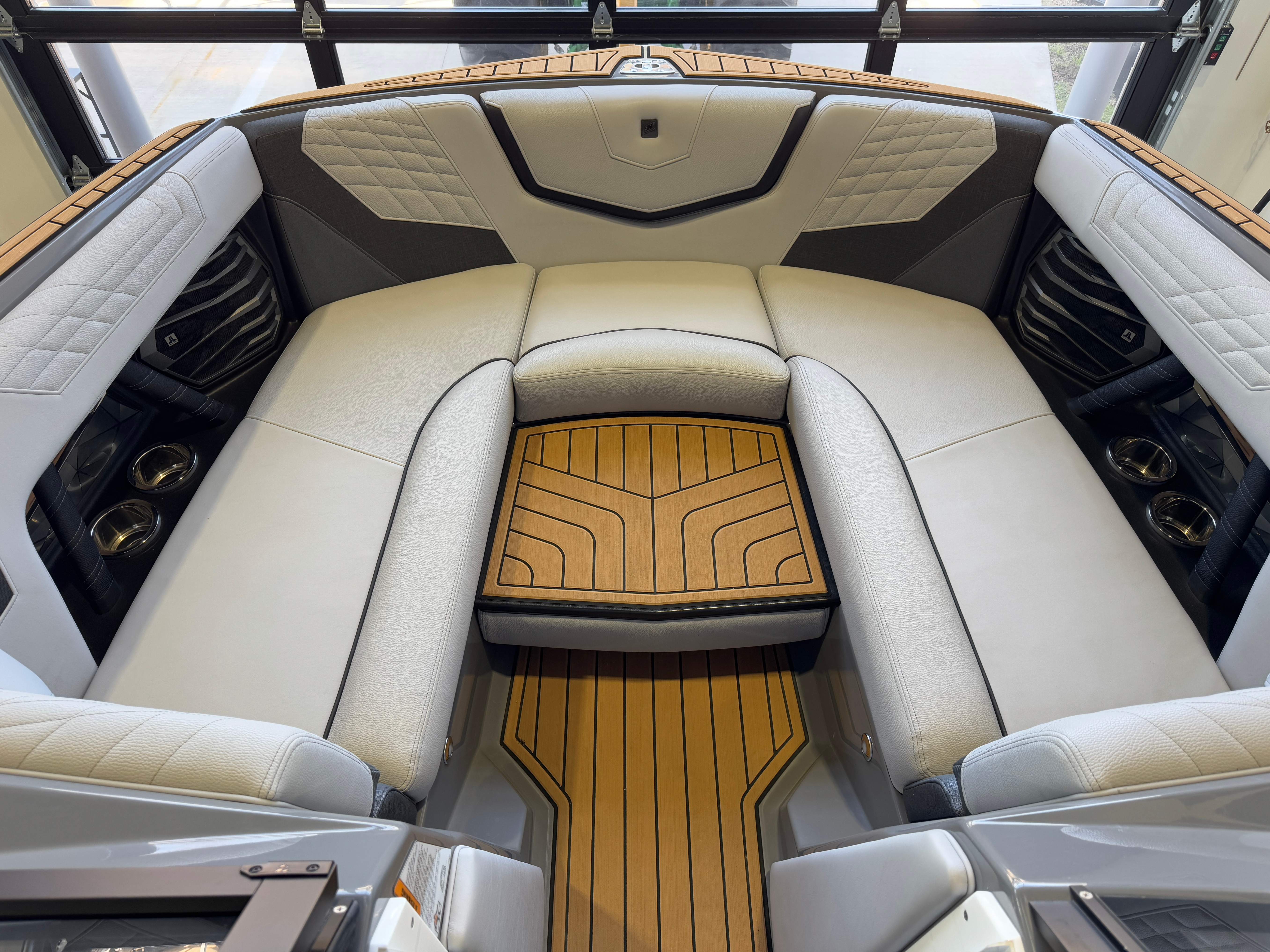 2023 Nautique Super Air Nautique G23