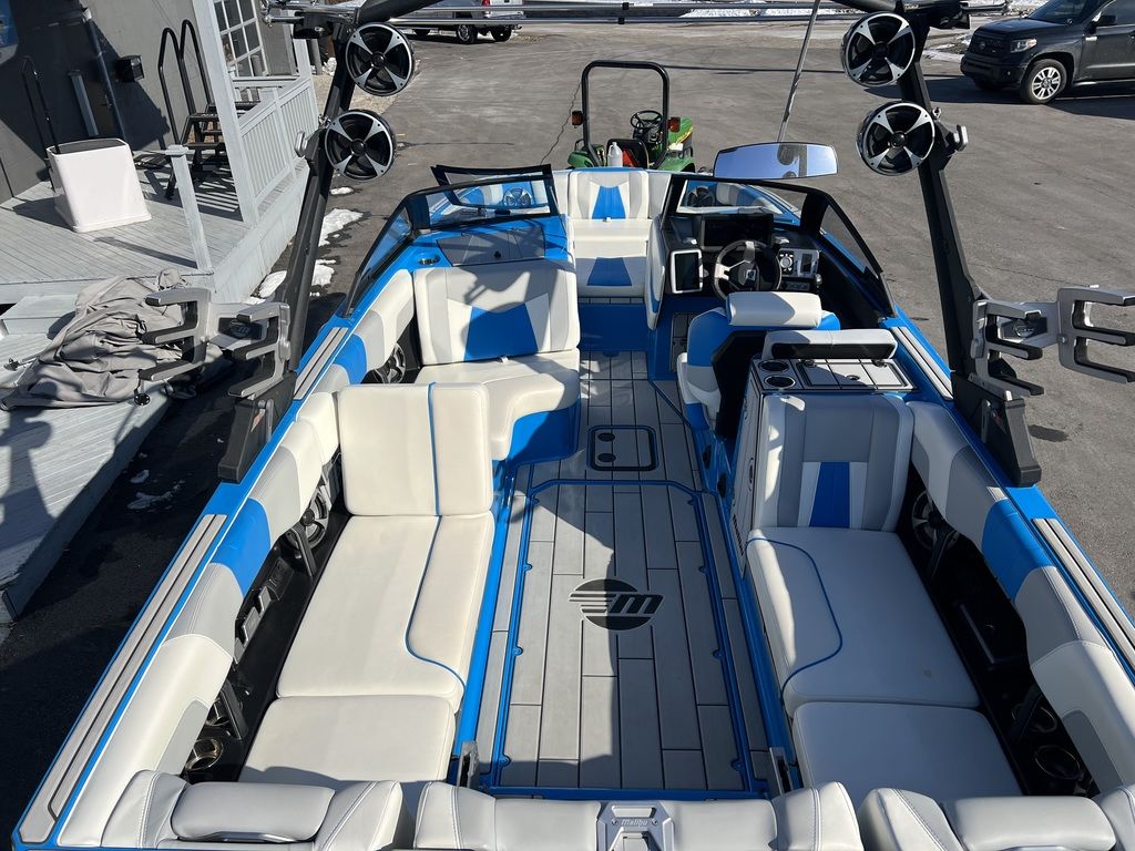 2021 Malibu Boats 24 MXZ