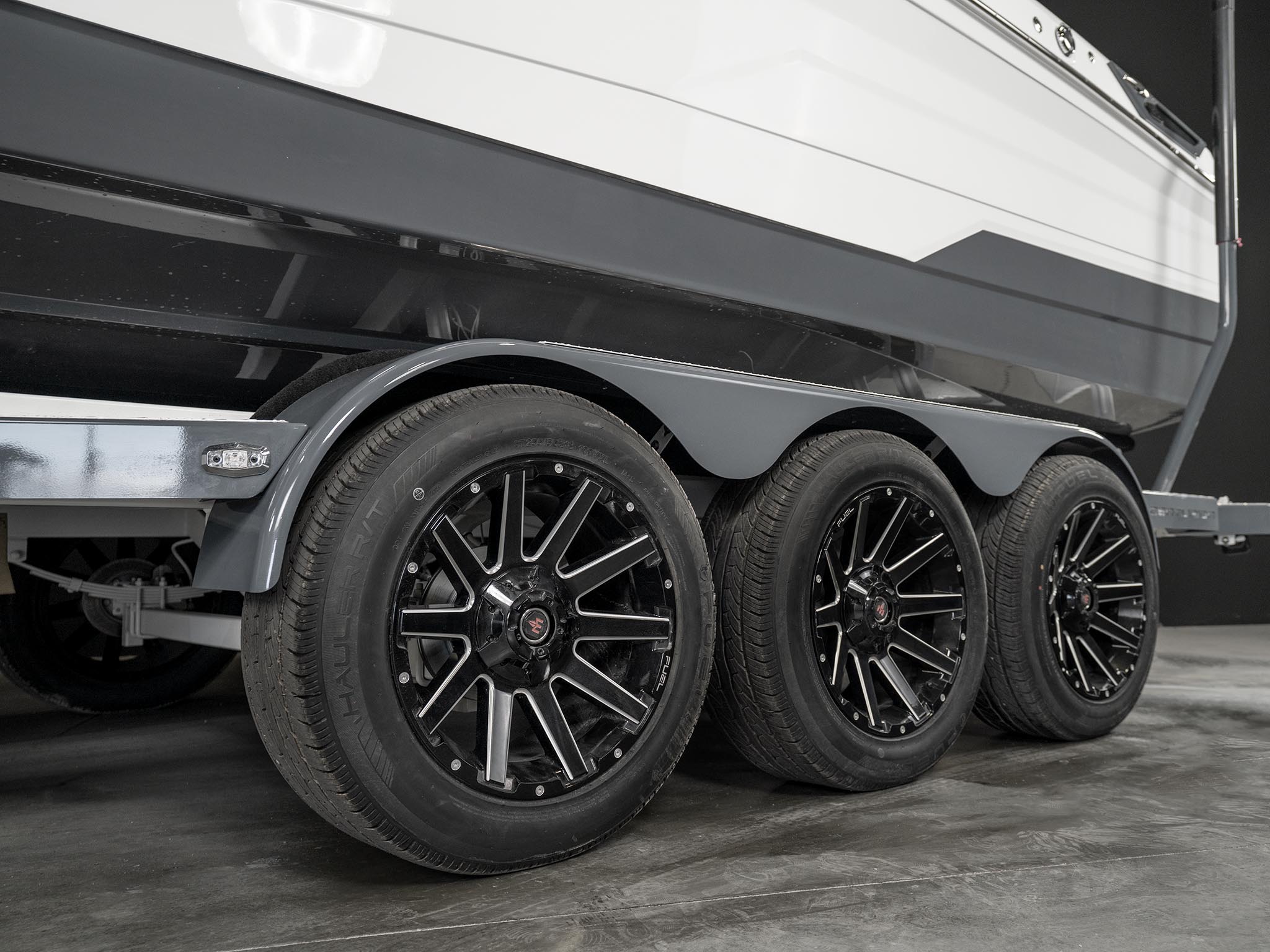 2025 Centurion Ri245 Charcoal / White