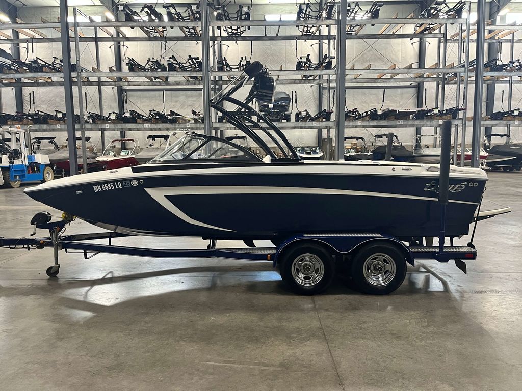 2012 Tige R20