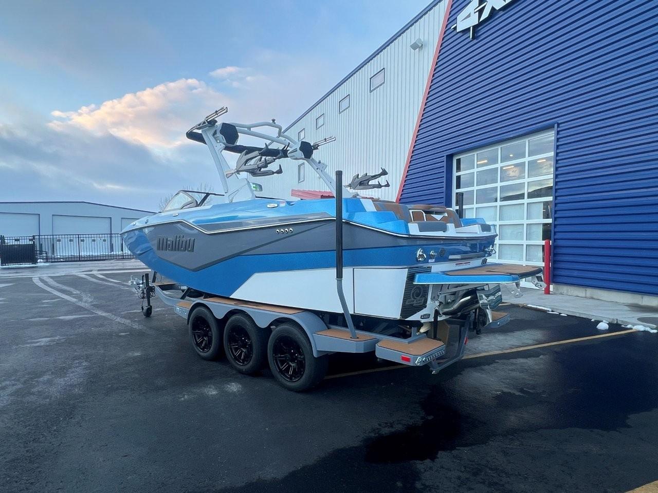 boat.Title