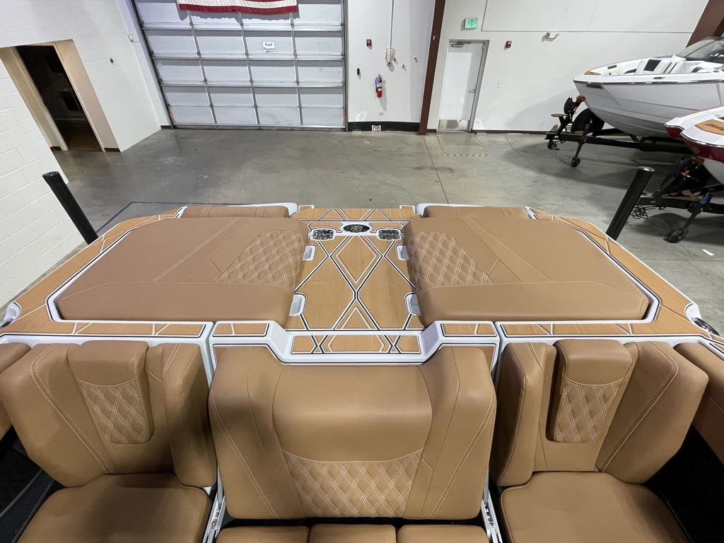 2025 Malibu Boats M230