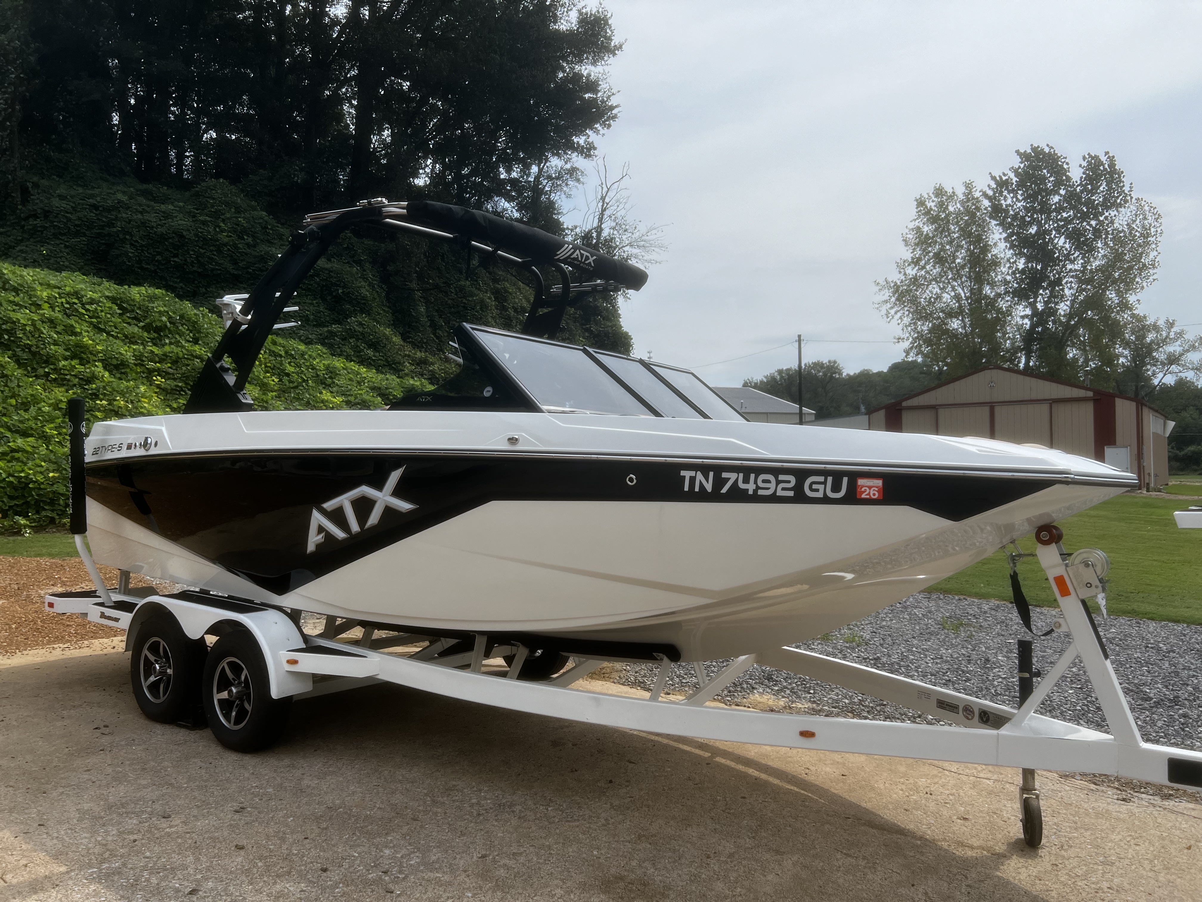 ATX wake/surf Boat