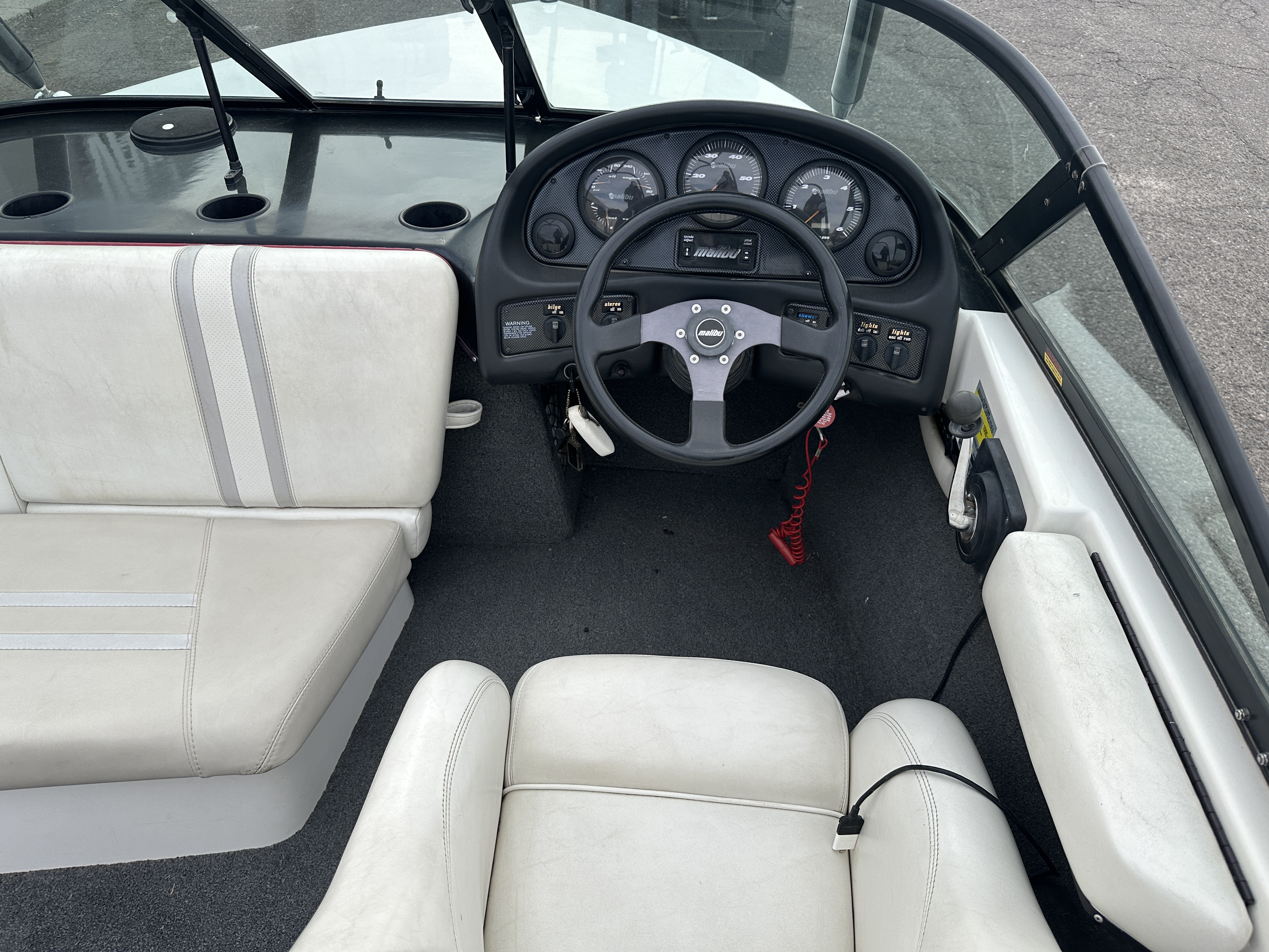 2000 Malibu Boats Sportster