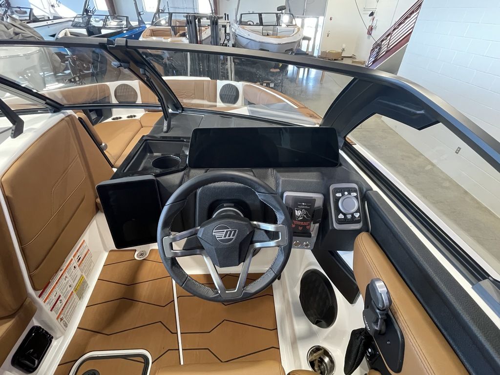 2025 Malibu Boats 22 MXZ