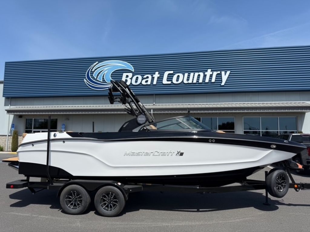 2025 MasterCraft XT24