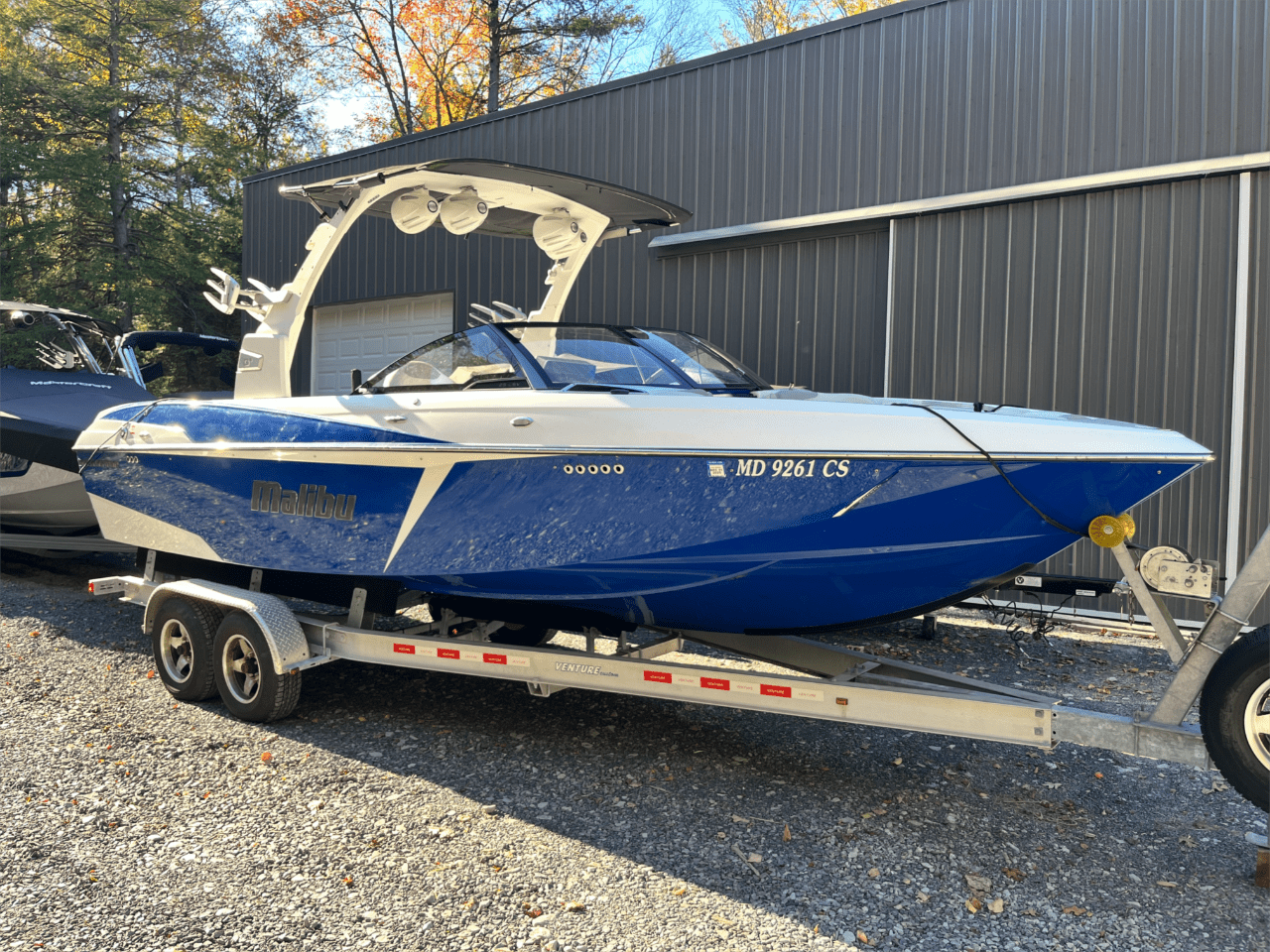 2017 Malibu Wakesetter 25 LSV – PRICED TO GO