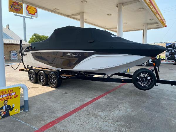 2020 Tige ZX5