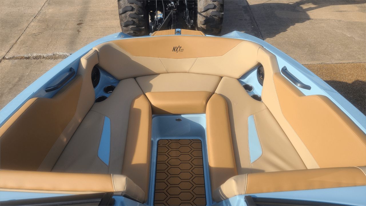 2025 MasterCraft NXT22