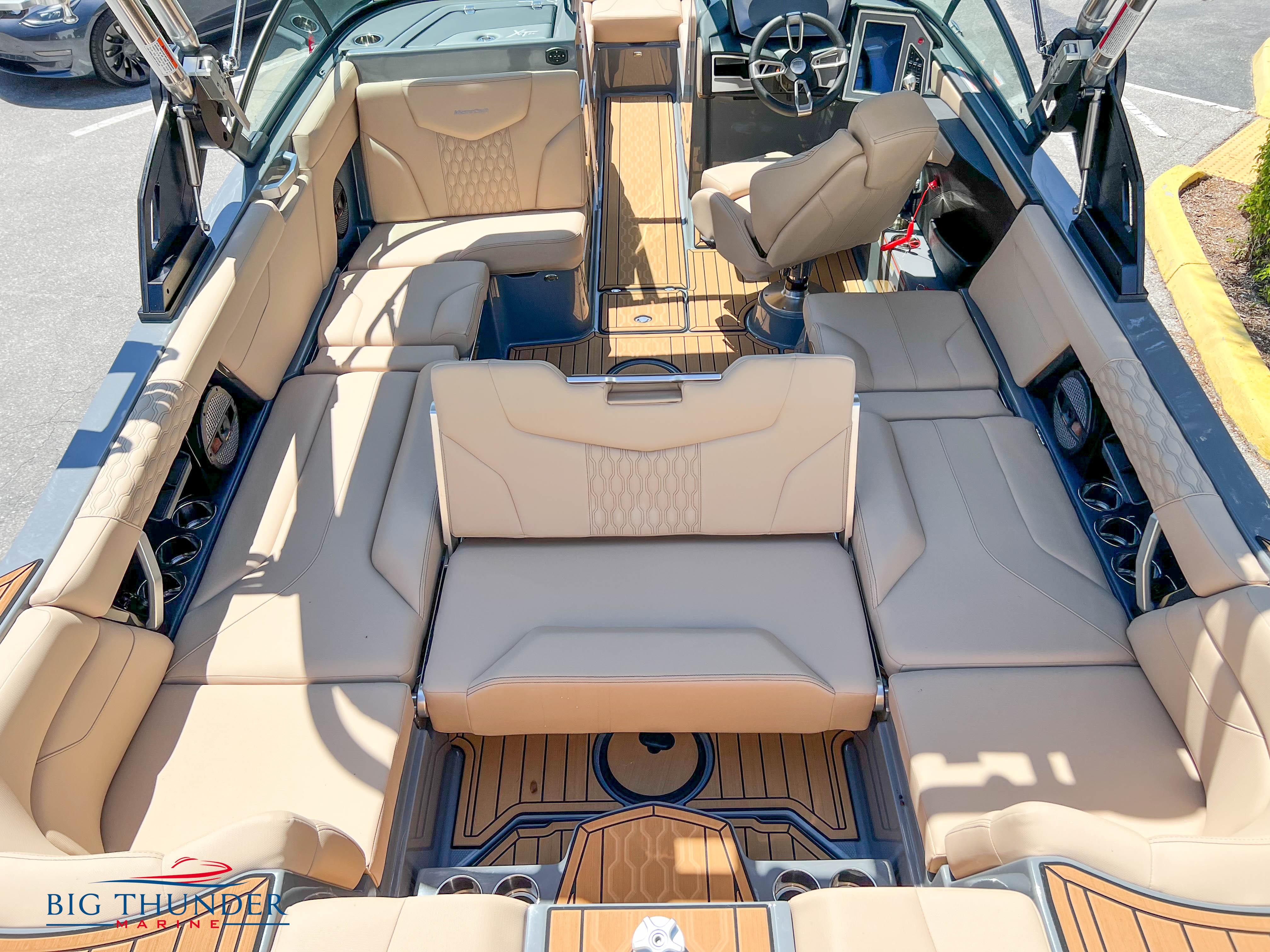 2023 Mastercraft XT24