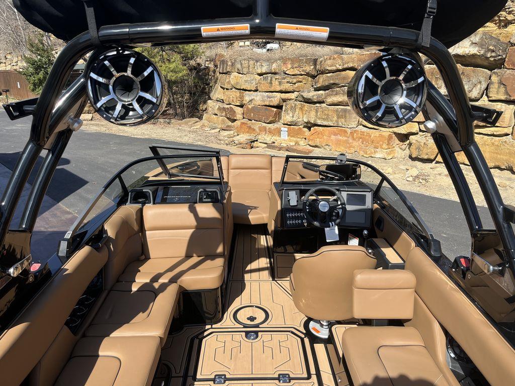 2024 Moomba Mojo