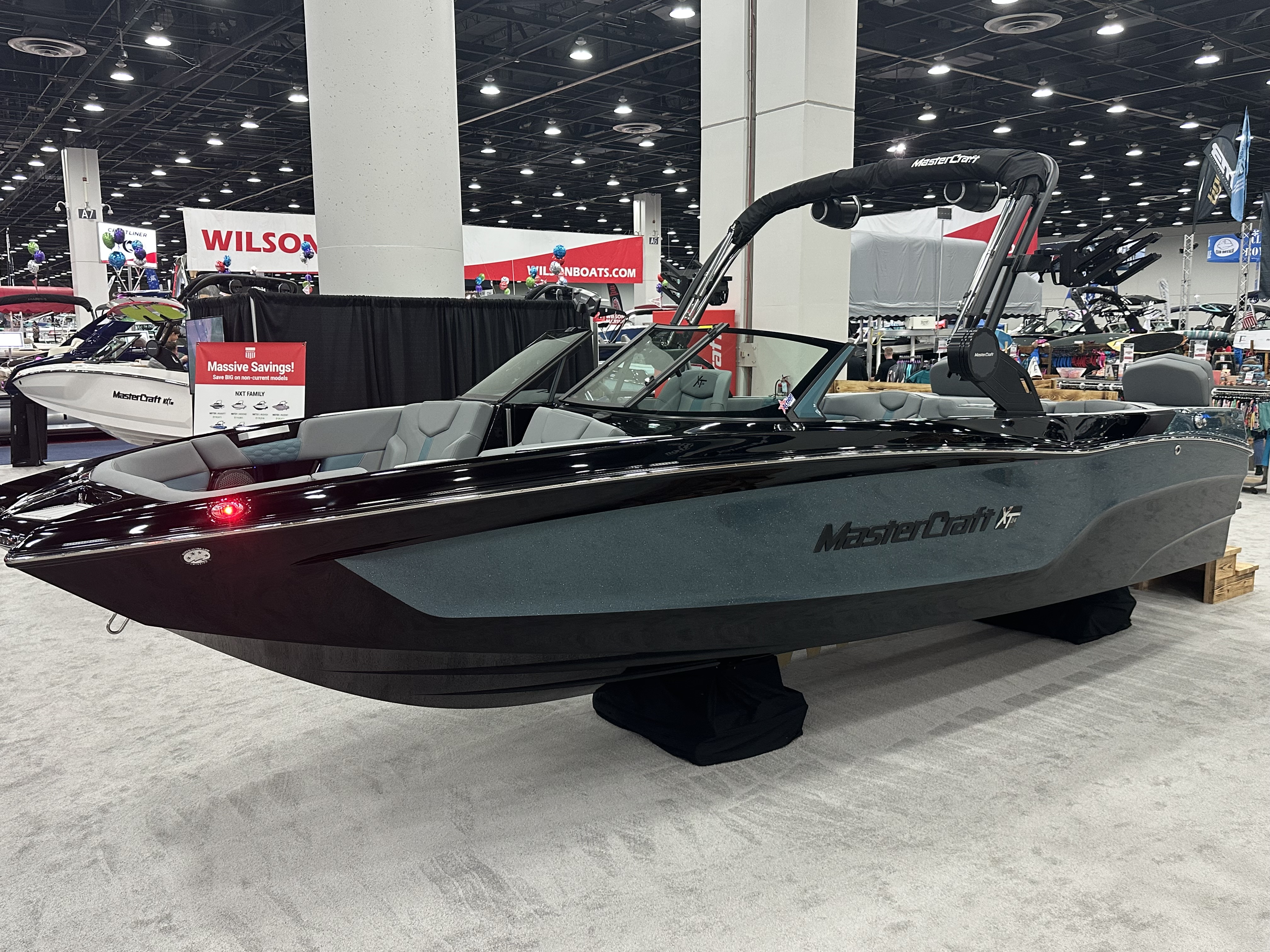 2025 MasterCraft XT24
