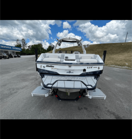 2019 MALIBU WAKESETTER 25 LSV