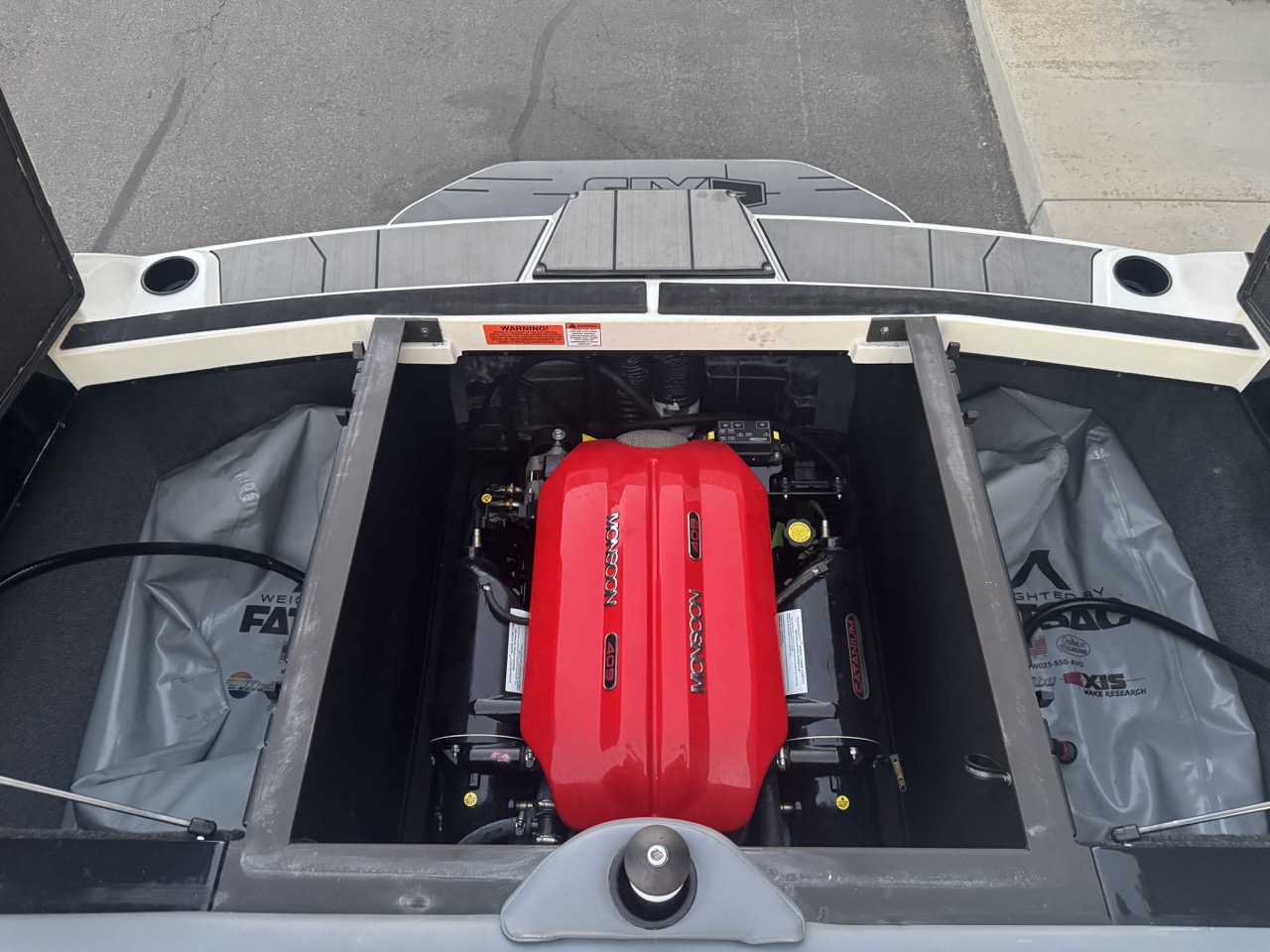 2019 Axis T23 Low Hours comes with all Gear