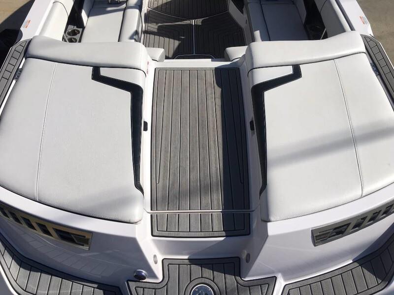 Super Clean 2014 Super Air Nautique 230 Icon