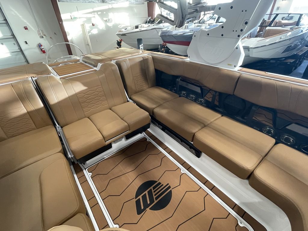 2025 Malibu Boats 23 MXZ