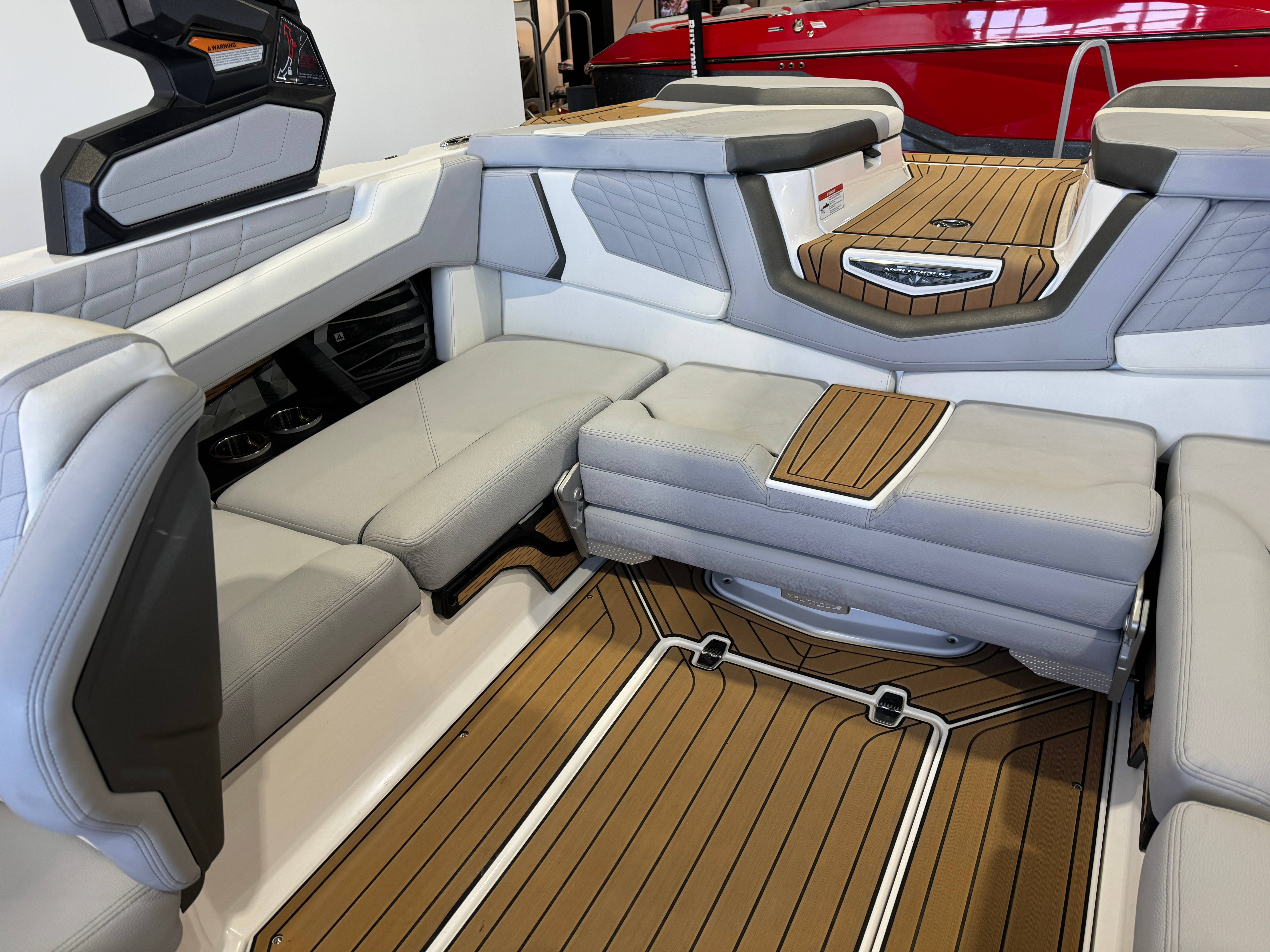 2022 Nautique Super Air Nautique G21