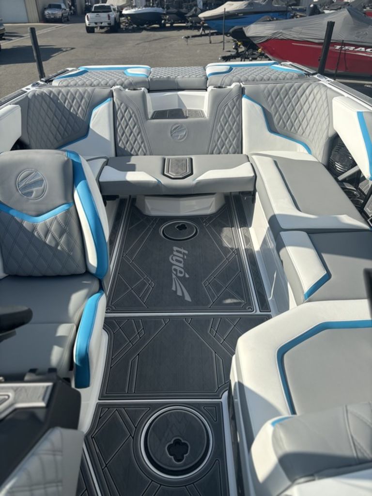 2024 tige 22RZX