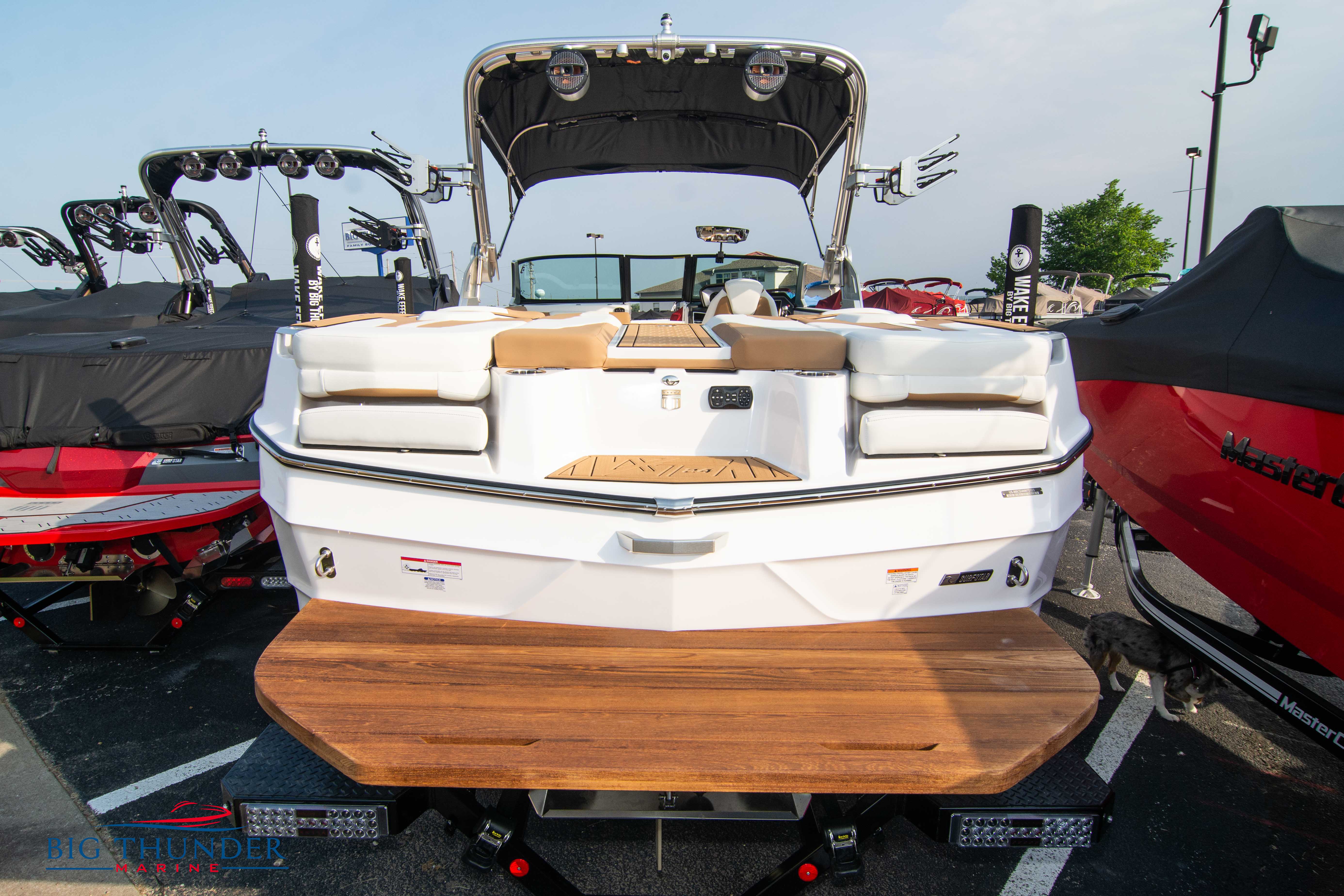 2023 Mastercraft XT24