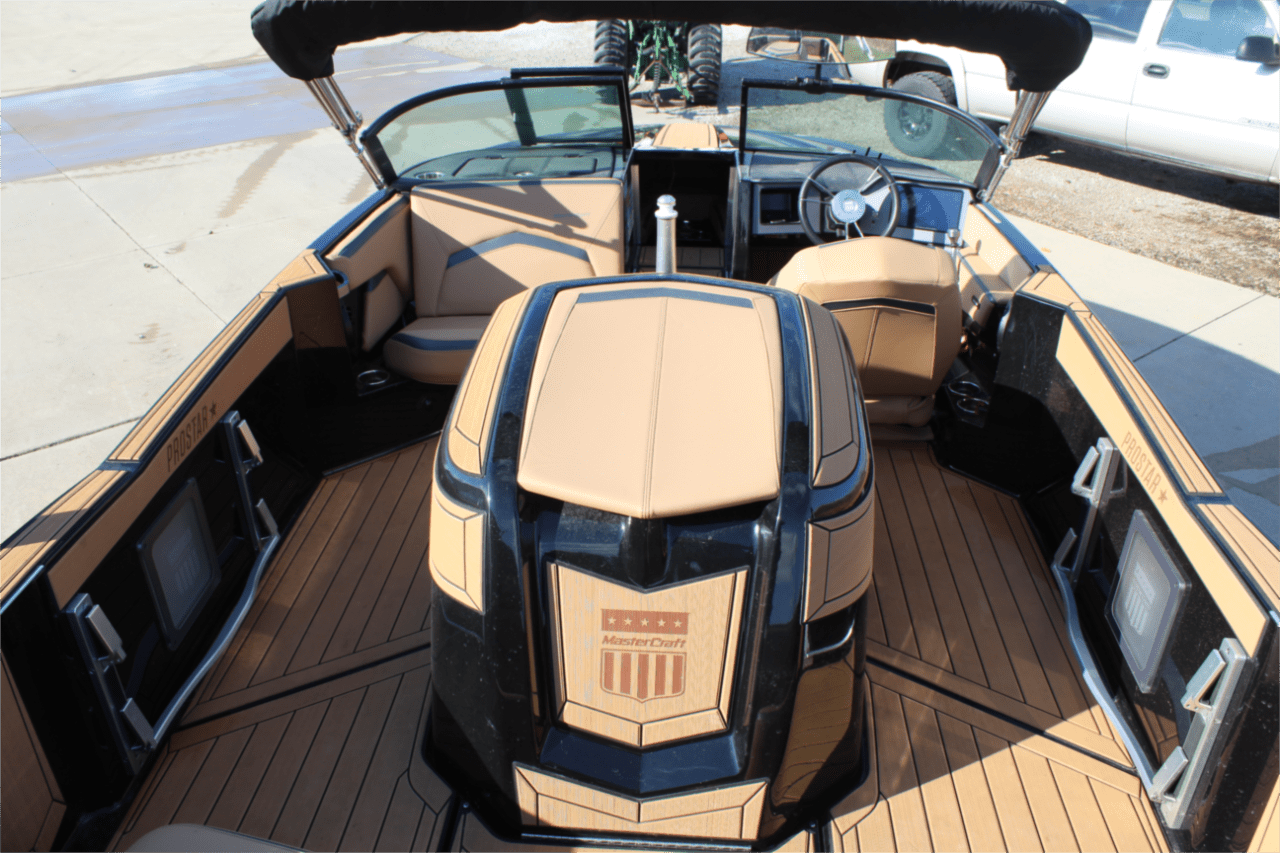 2024 Mastercraft Prostar