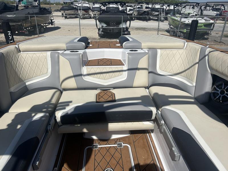 2019 Tige ZX5