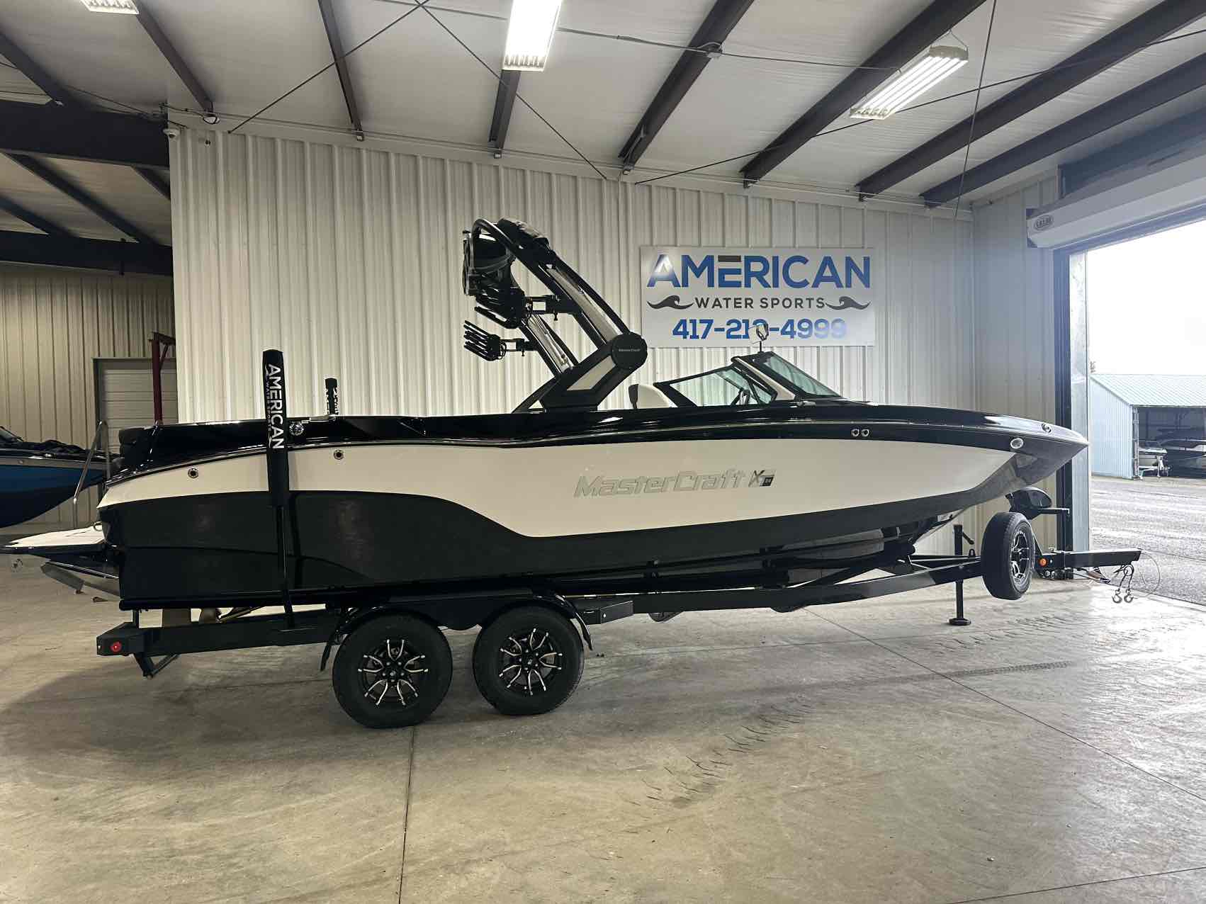 2025 Mastercraft XT24