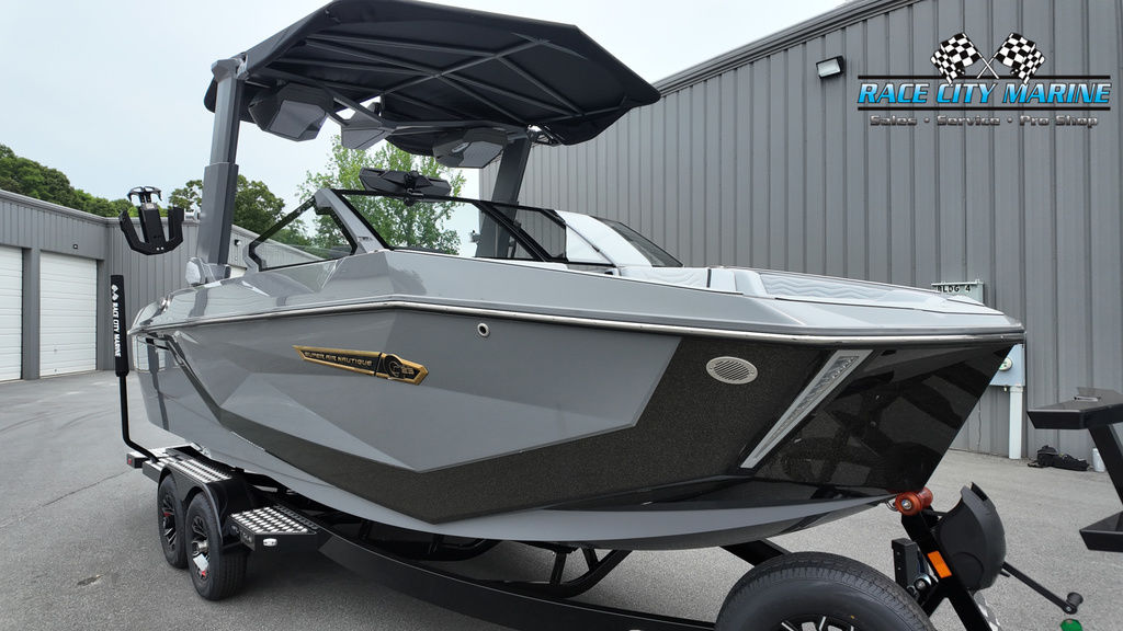 2025 Nautique G23