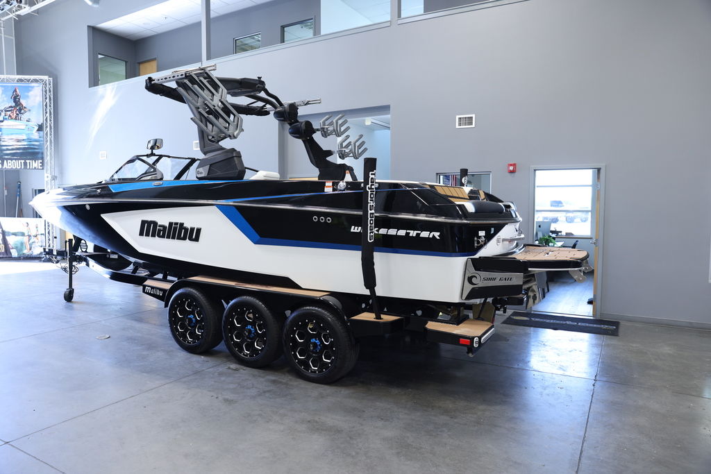 2024 Malibu Boats 24 MXZ