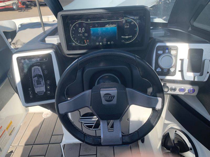 2020 Malibu 23 MXZ