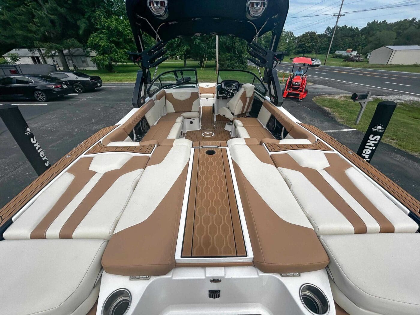 2022 MasterCraft XT24