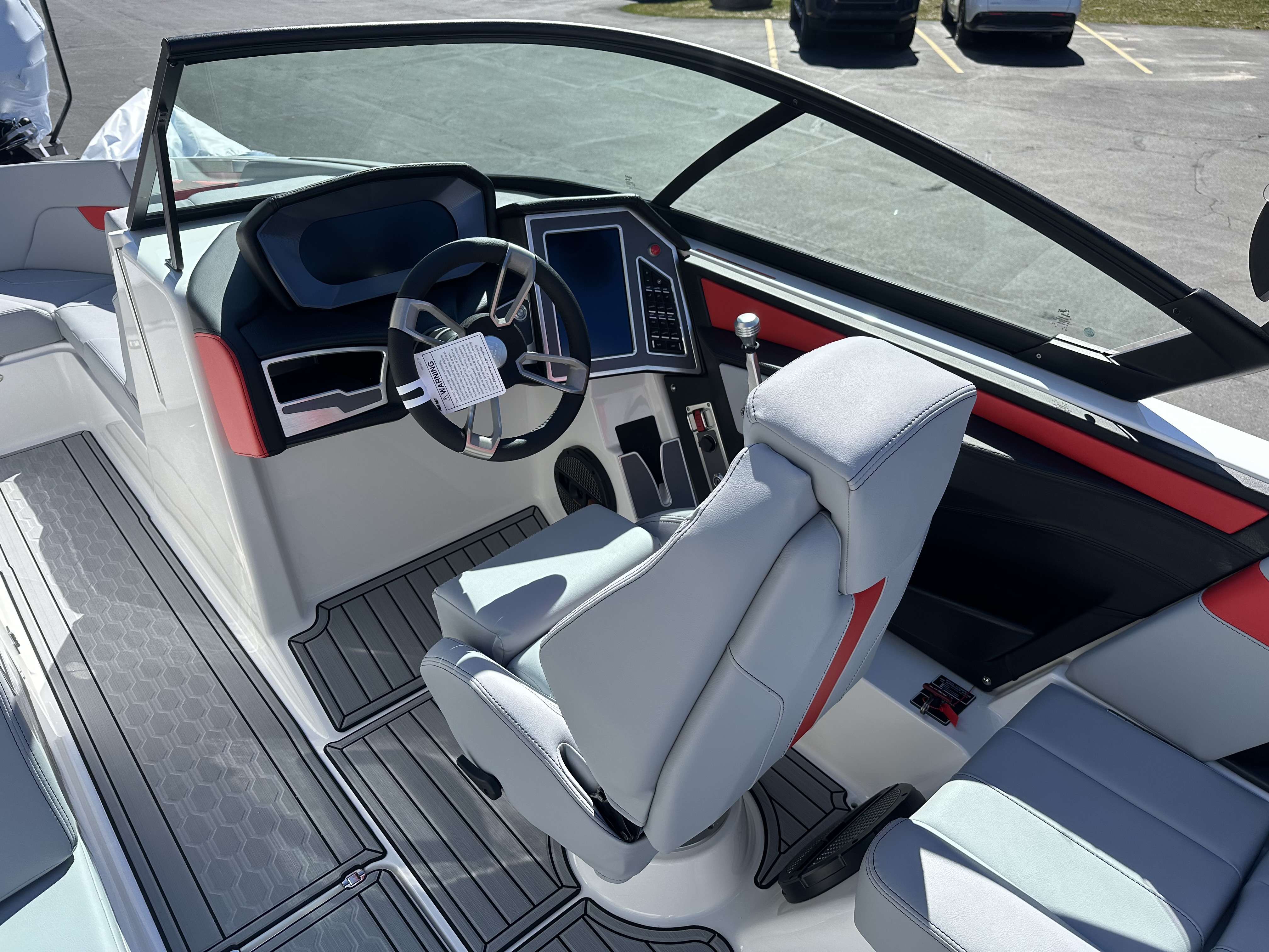 2024 MasterCraft XT23
