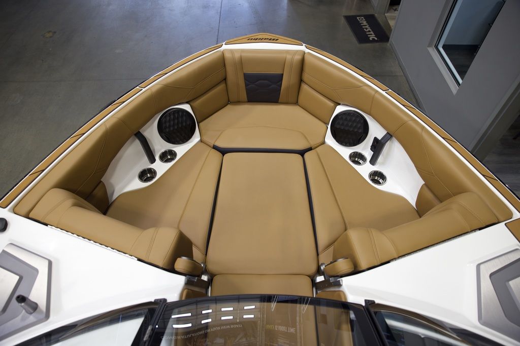 2025 Malibu Boats 23 LSV