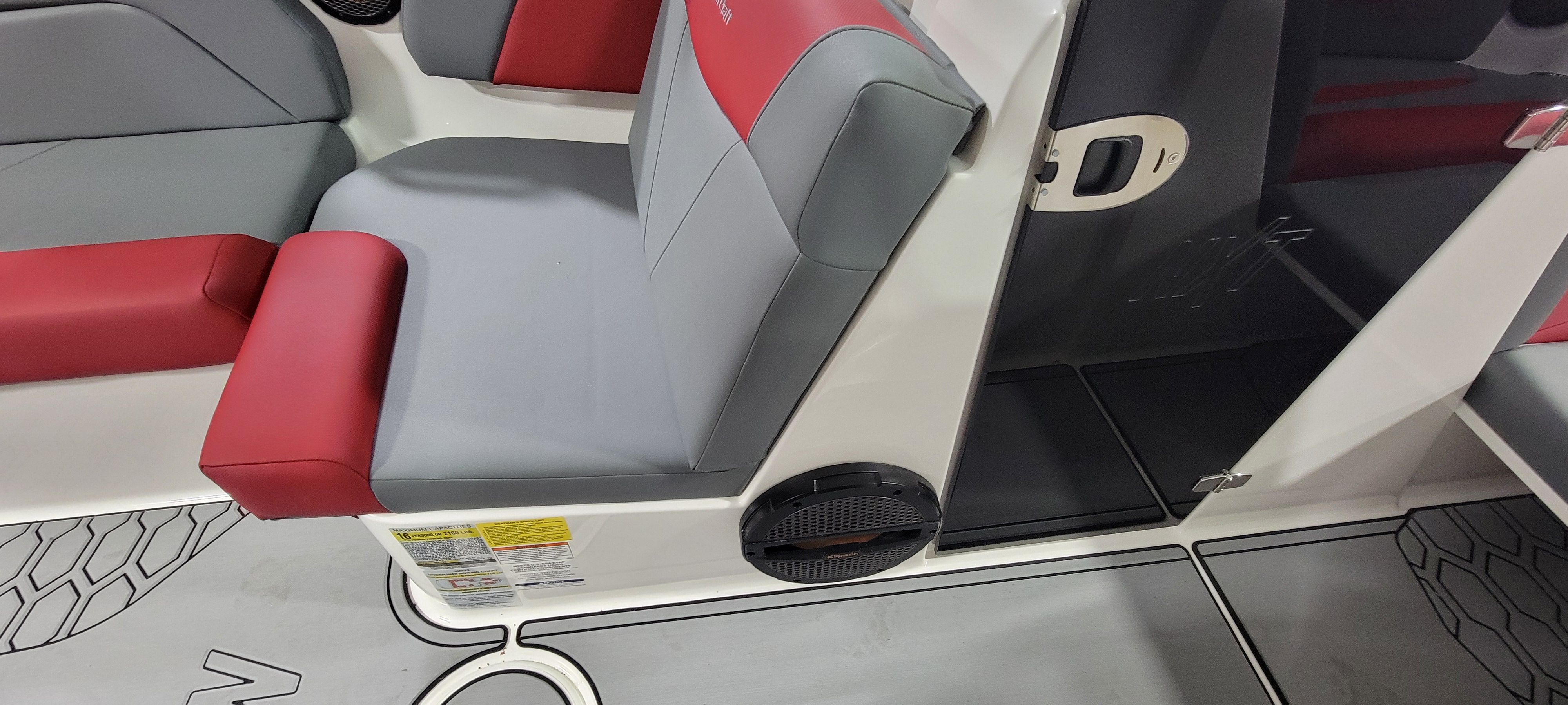 2024 MasterCraft NXT-23 | 209102