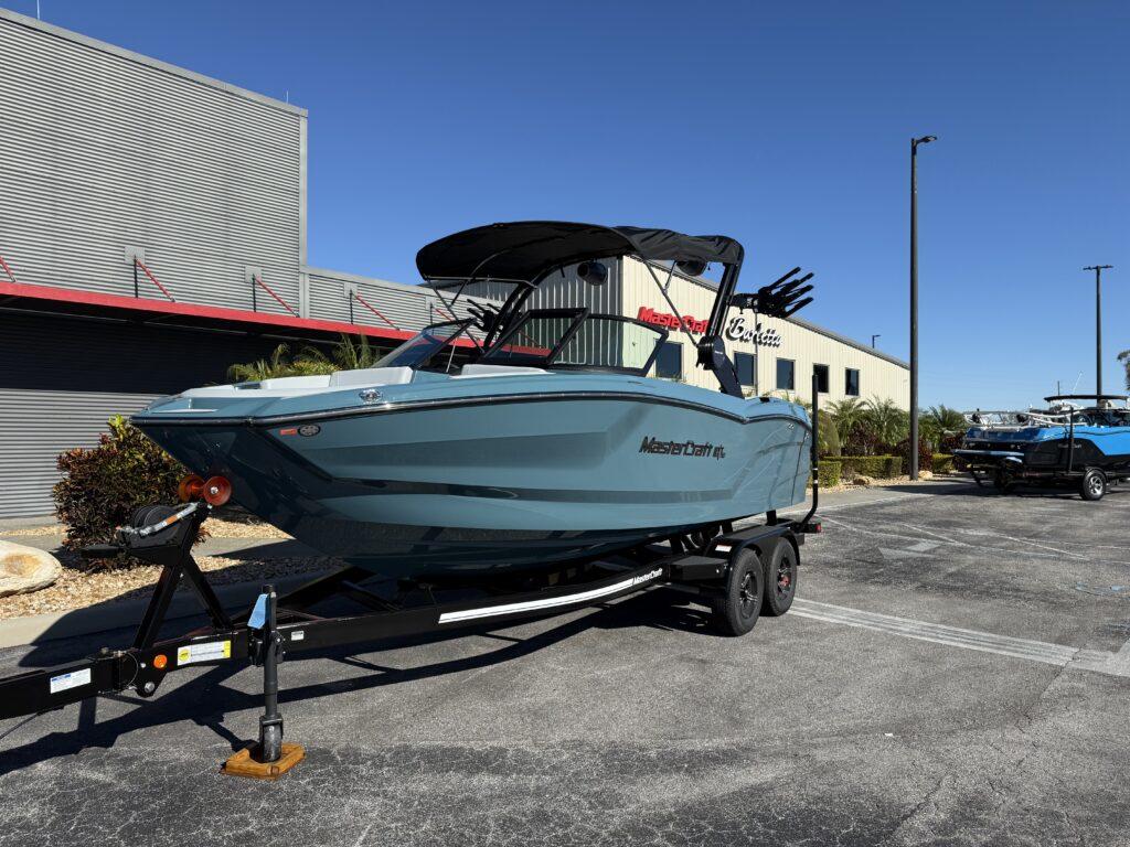 boat.Title