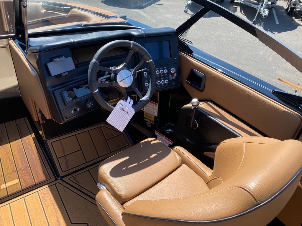 2023 MOOMBA Mojo
