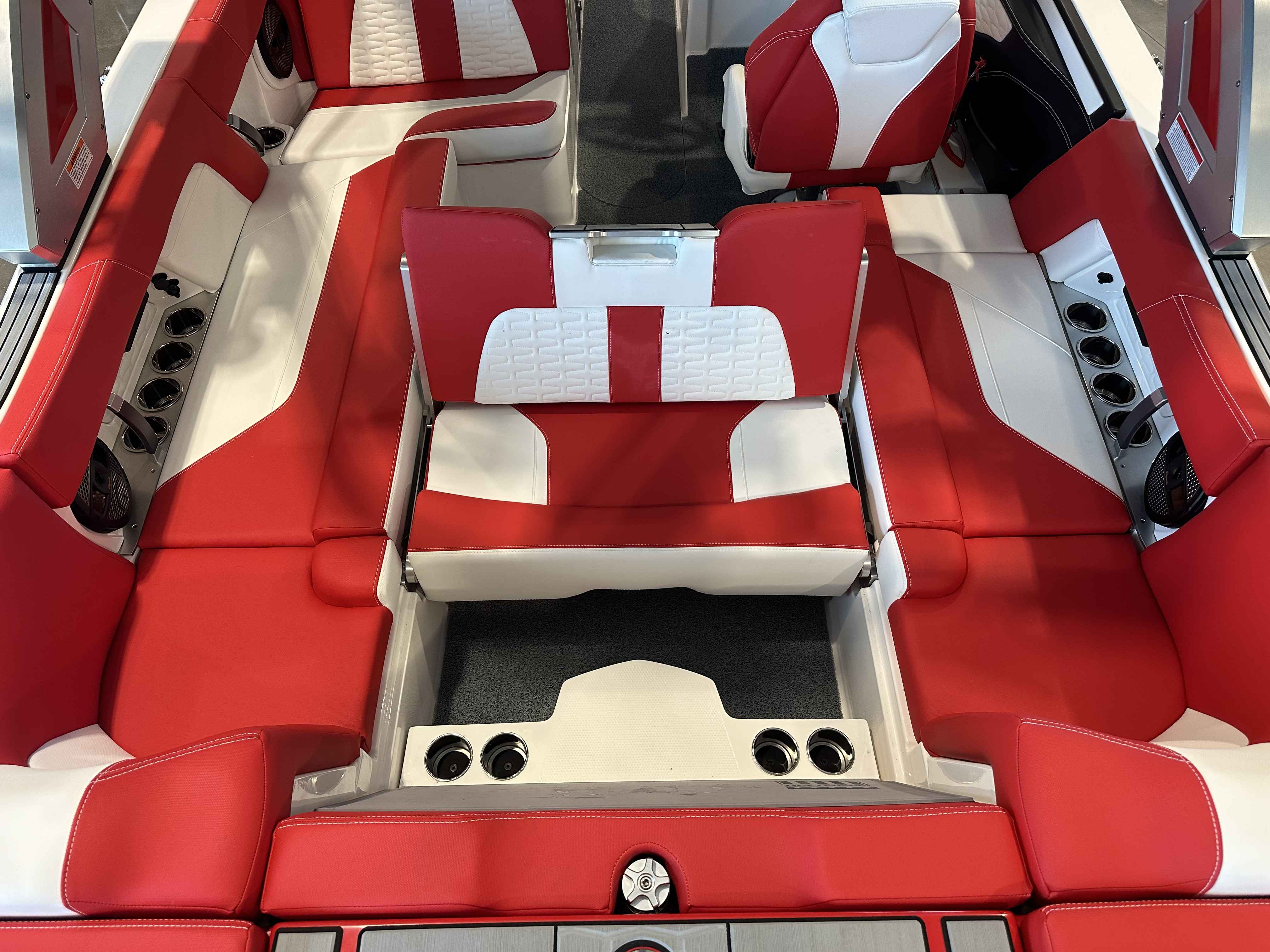 2024 Mastercraft X22