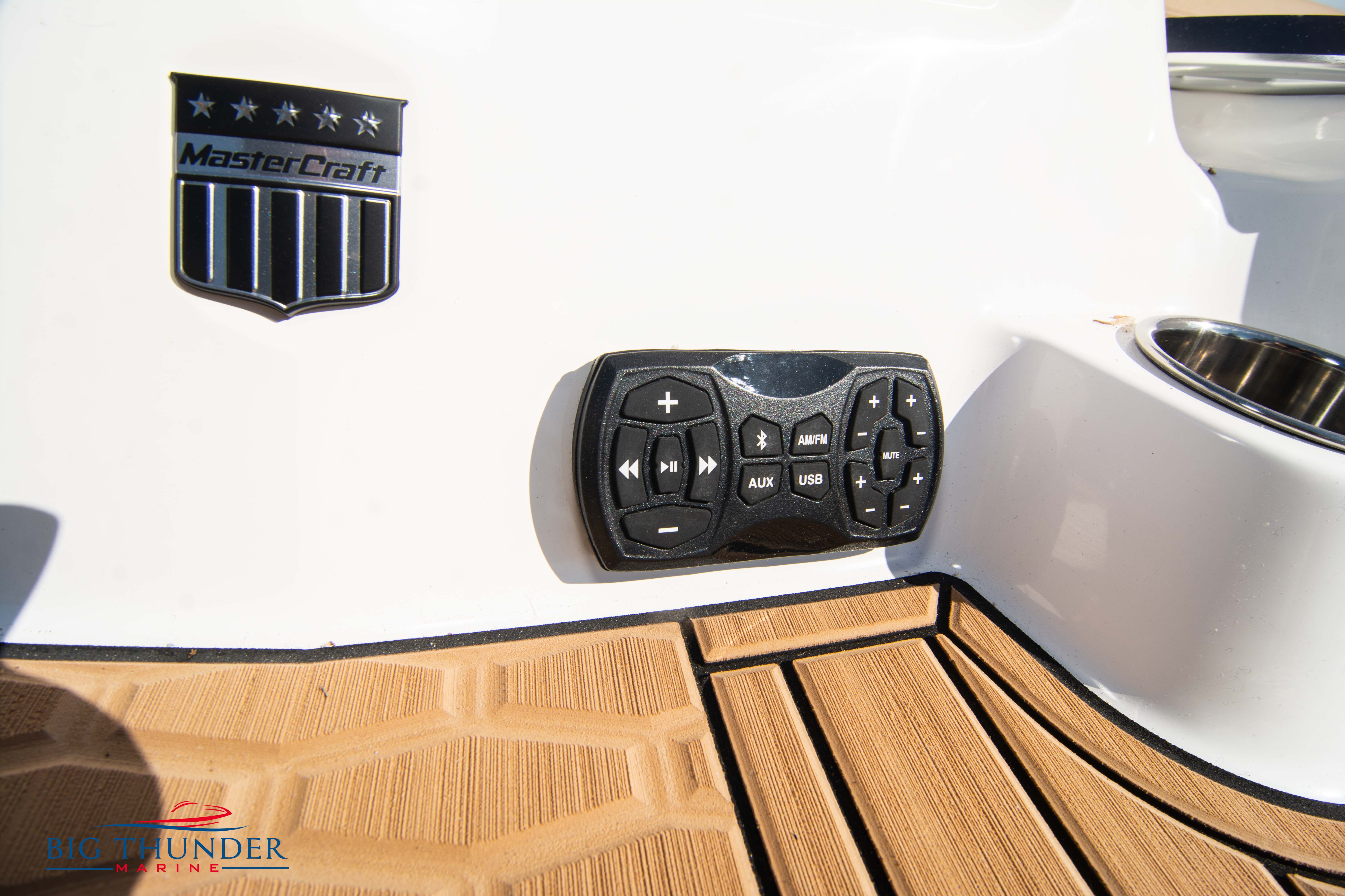 2023 Mastercraft X26