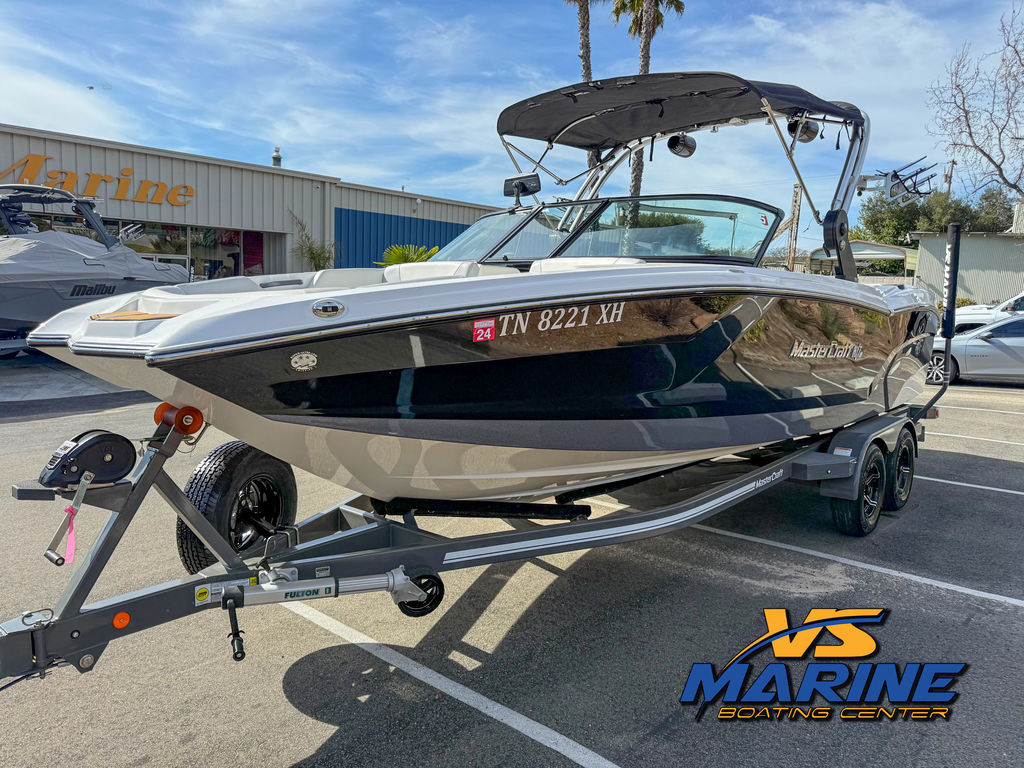 2021 MasterCraft NXT24