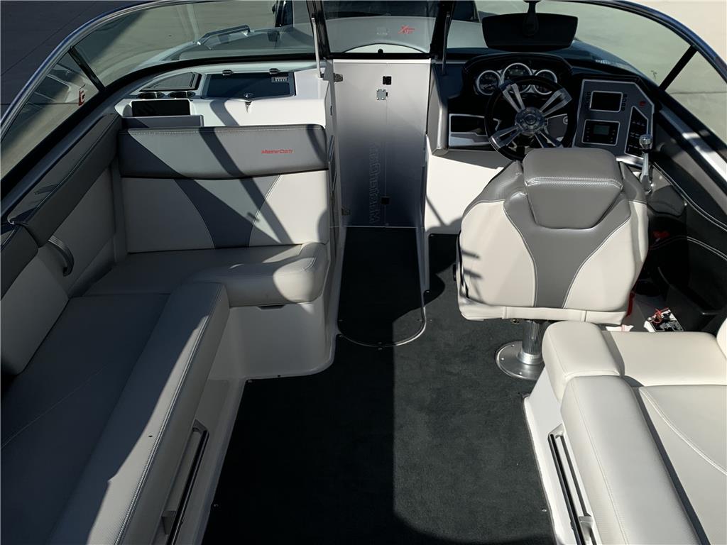 2018 MasterCraft XT22. Only 75 Hours