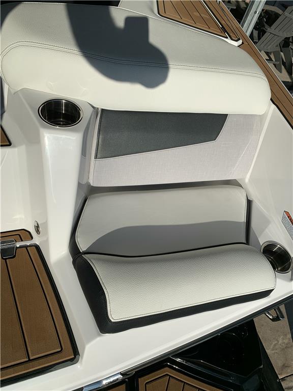 G23 Super Air Nautique 
