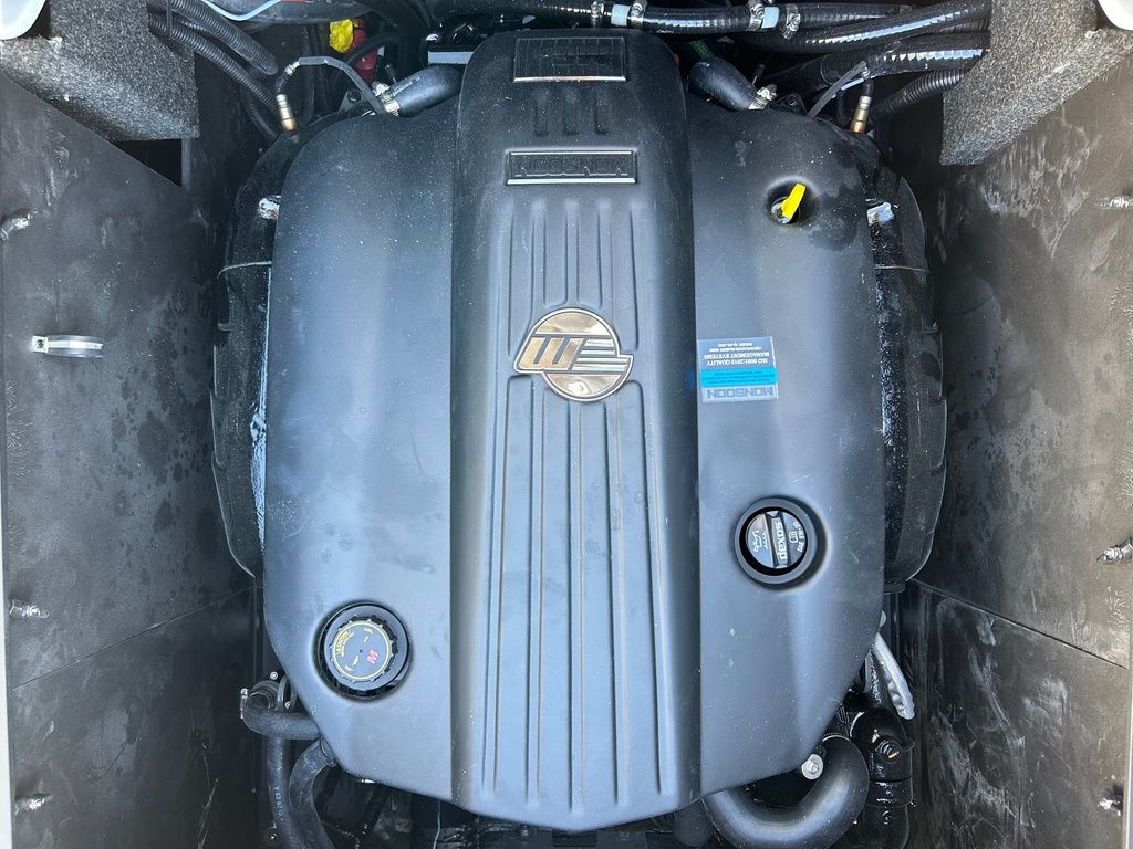 2025 Axis Wake Research T235
