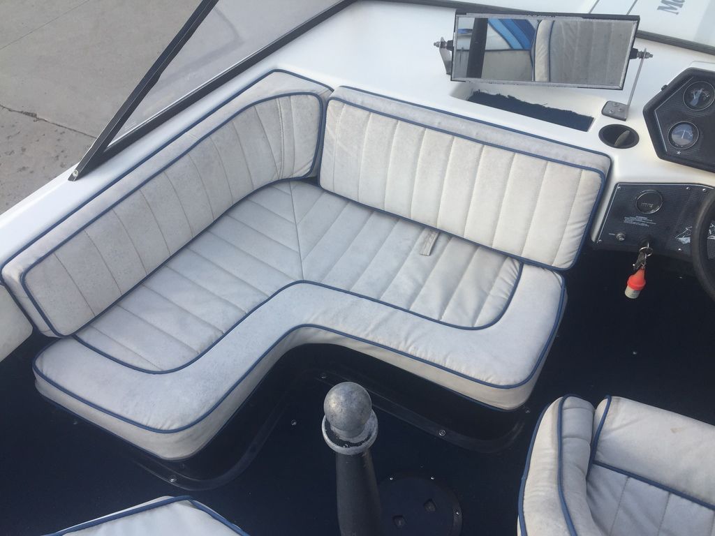 1986 Mastercraft Ski Boat Icon